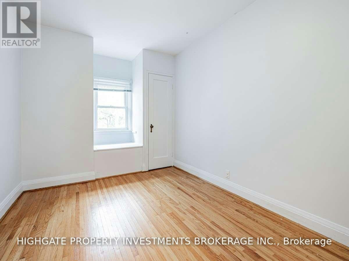 323 Rumsey Road, Toronto, ON, M4G 1R6 - 11