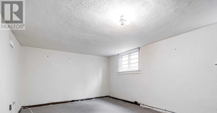 323 Rumsey Road, Toronto, ON, M4G 1R6 - 21