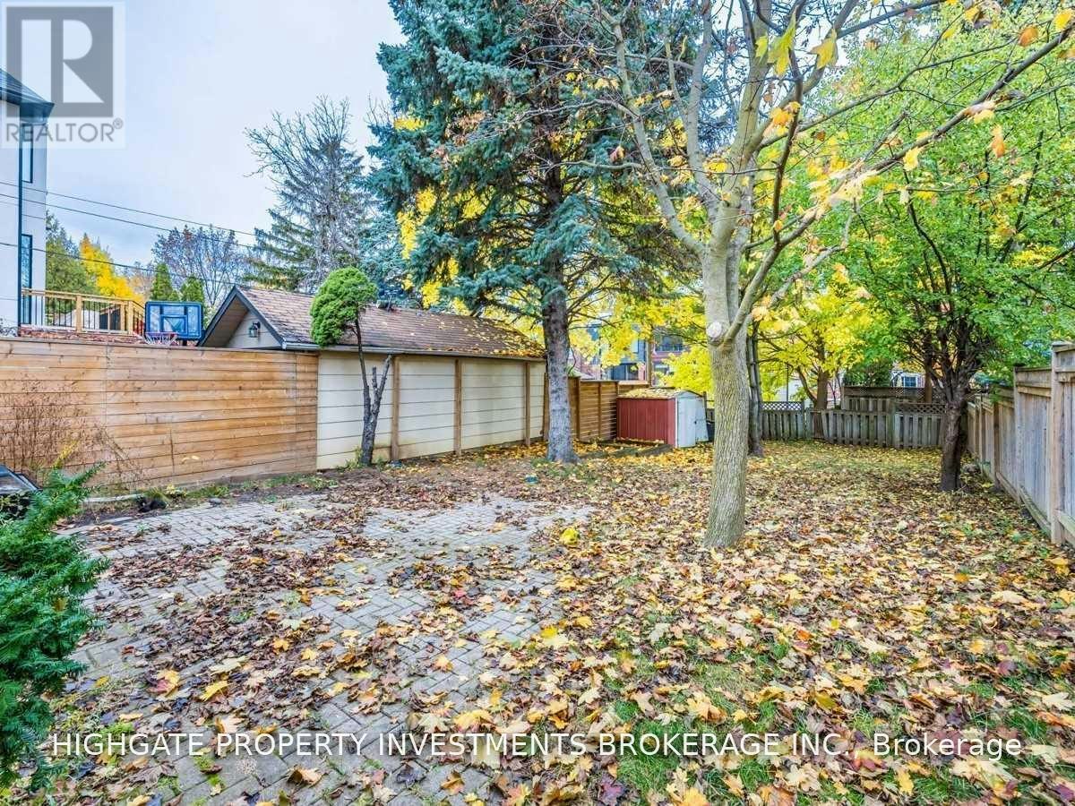 323 Rumsey Road, Toronto, ON, M4G 1R6 - 23