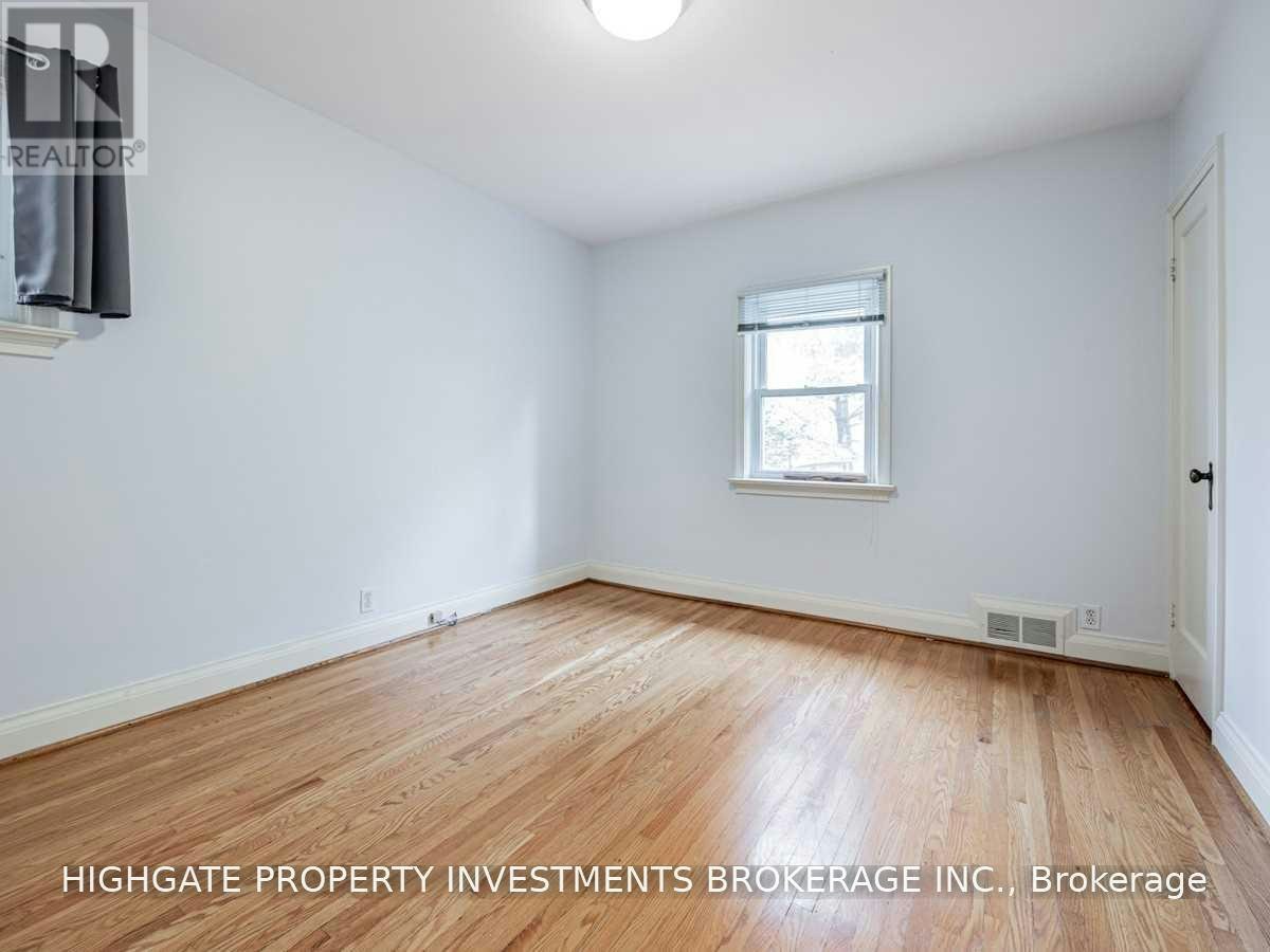 323 Rumsey Road, Toronto, ON, M4G 1R6 - 10