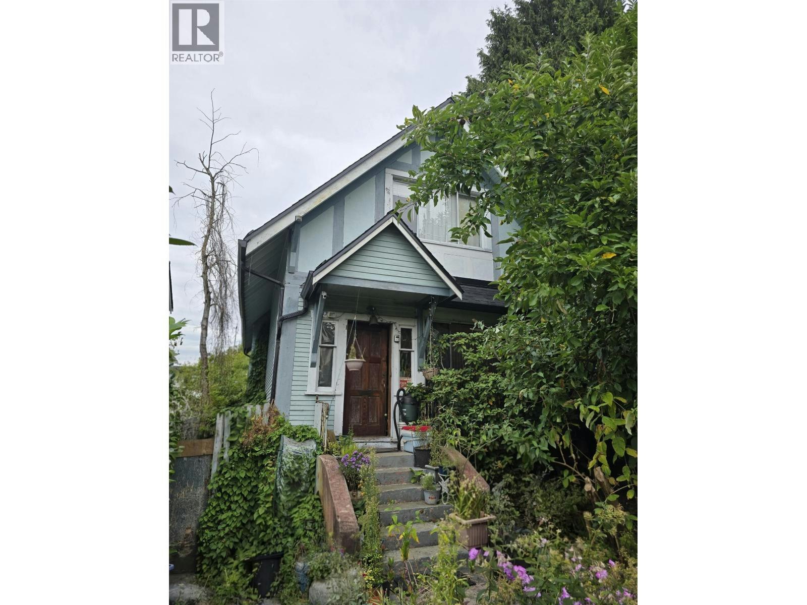 2153 Franklin Street, Vancouver, BC, V5L 1R6