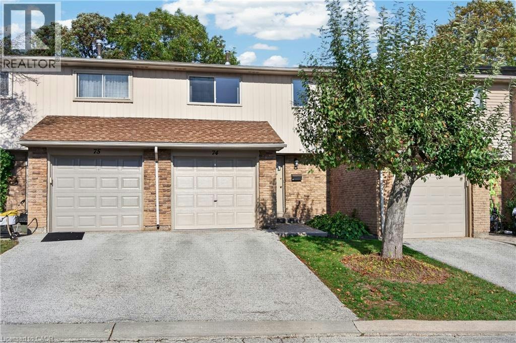 74-1556 Lancaster Drive, Oakville, ON, L6H 2Z4