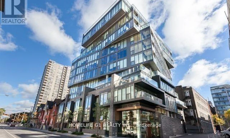 306-15 Beverly Street