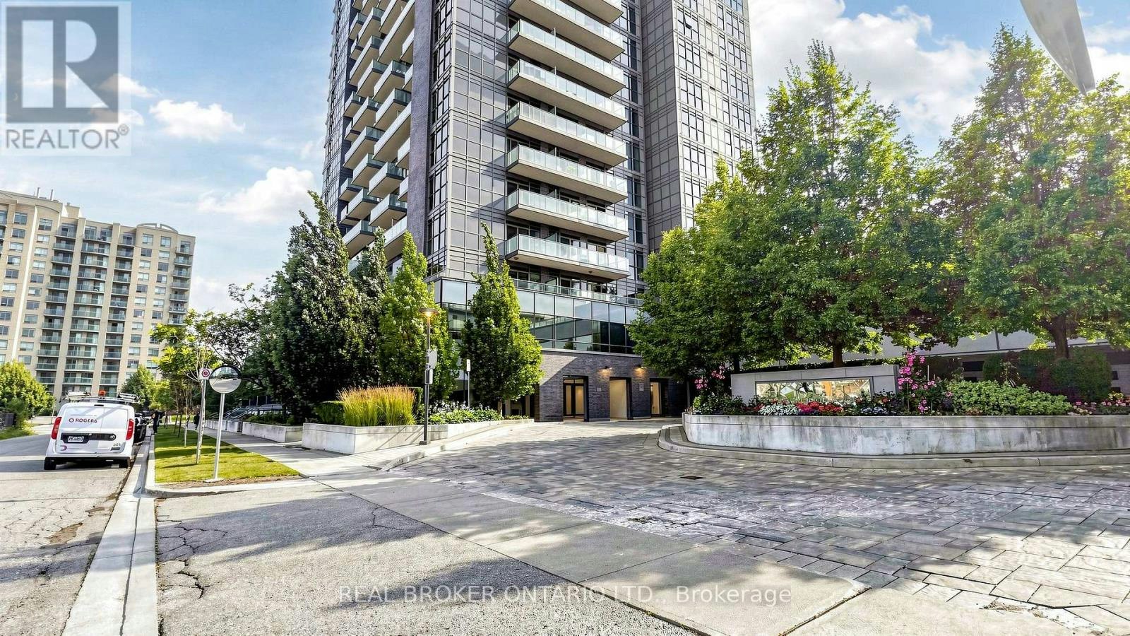 801-55 Oneida Crescent, Richmond Hill, ON, L4B 0E8 - 2
