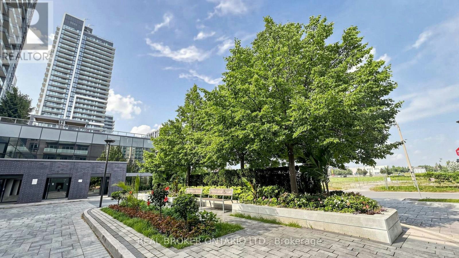 801-55 Oneida Crescent, Richmond Hill, ON, L4B 0E8 - 3