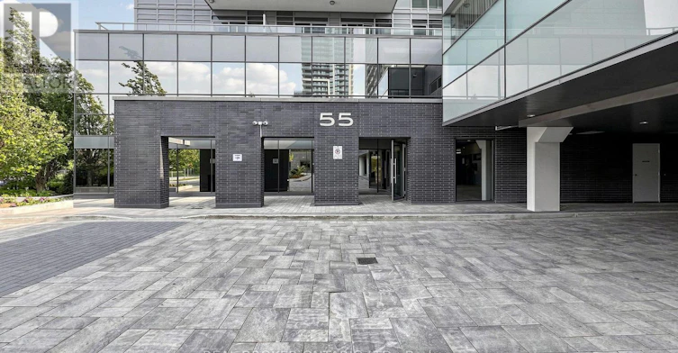801-55 Oneida Crescent, Richmond Hill, ON, L4B 0E8 - 4