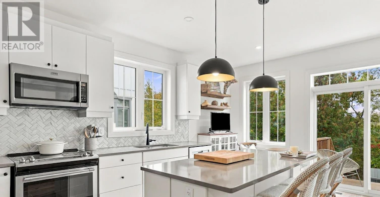 242 Courtland Street, Blue Mountains, ON, L9Y 0R4 - 17