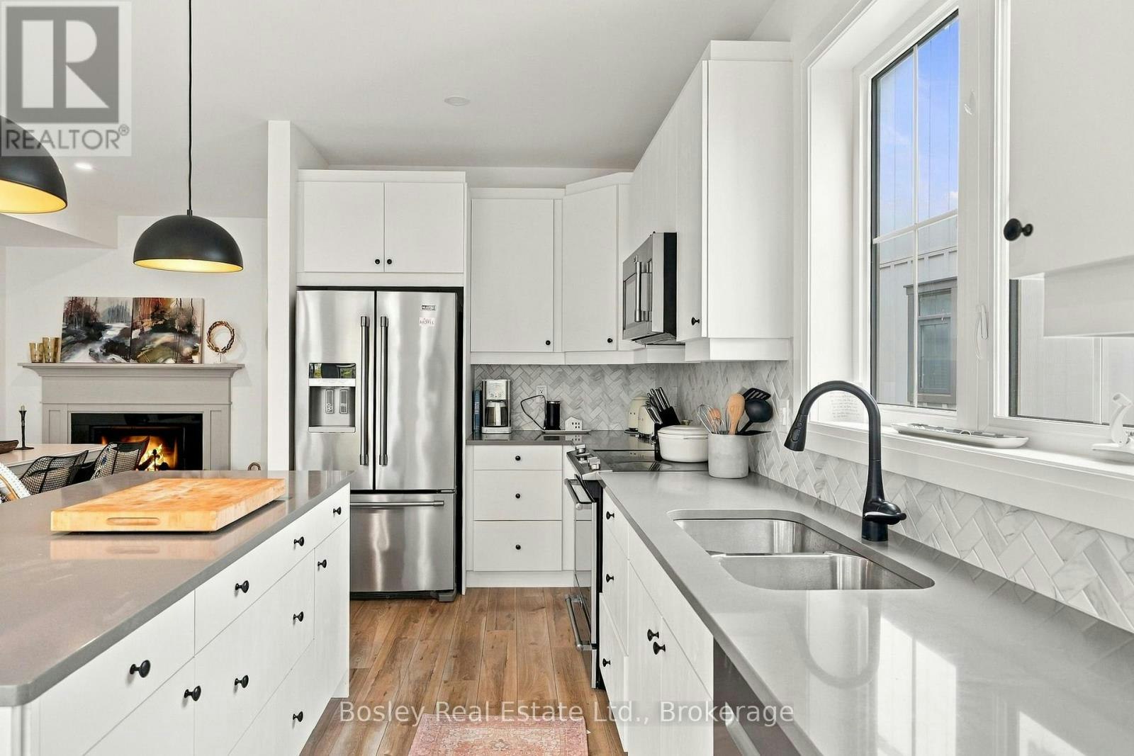 242 Courtland Street, Blue Mountains, ON, L9Y 0R4 - 16