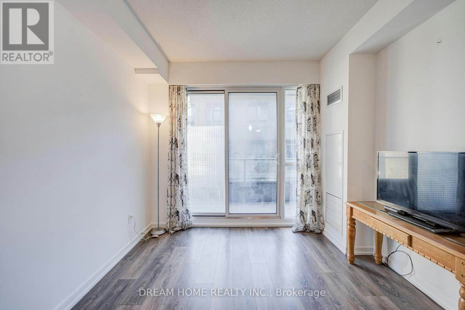 504-50 Forest Manor Road, Toronto, ON, M2J 0E3 - 17