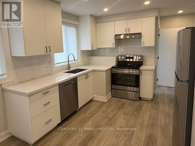 MAIN LEVEL-82 Verobeach Boulevard, Toronto, ON, M9M 1P9 - 7