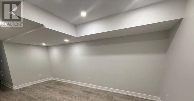 BASEMENT-82 Verobeach Boulevard, Toronto, ON, M9M 1P9 - 6