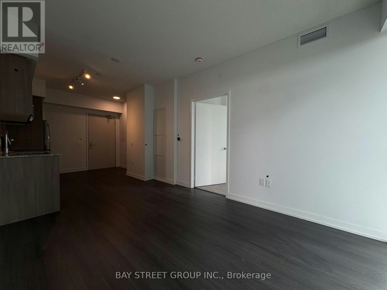 1717-4010 Eglinton Avenue W, Toronto, ON, M9A 0G5 - 7