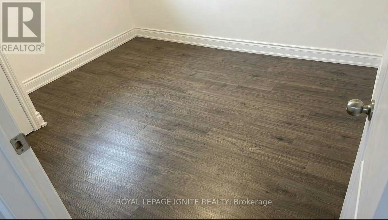 BSMT-36 4th Street WEST, Hamilton, ON, L9C 3M3 - 3