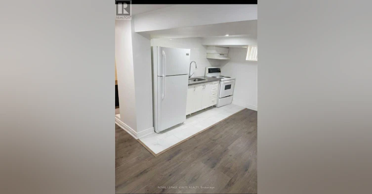 BSMT-36 4th Street WEST, Hamilton, ON, L9C 3M3