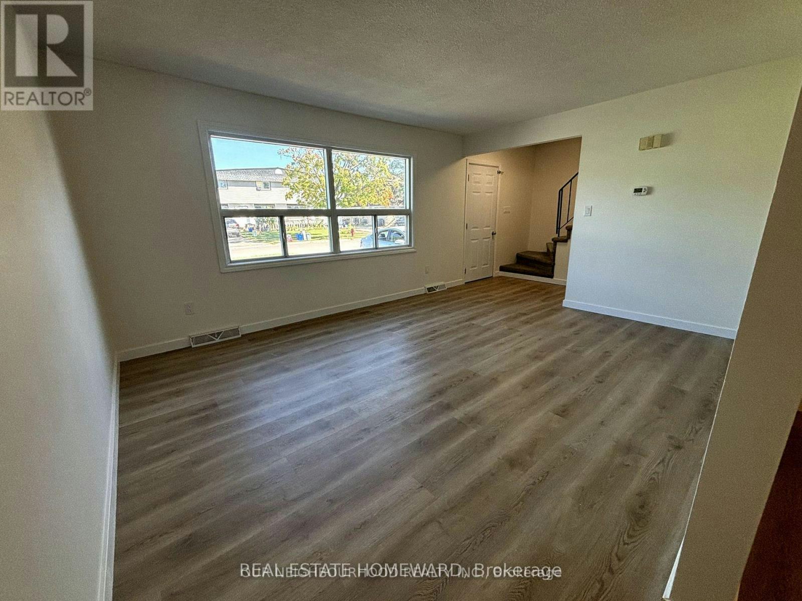 A-107 Endicott Terrace, Welland, ON, L3C 5S3 - 8