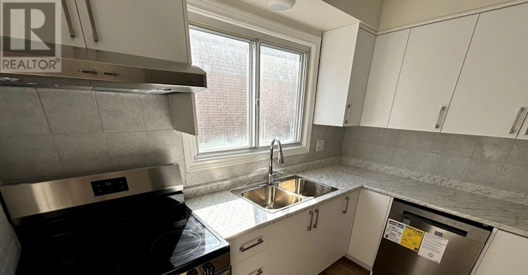 A-107 Endicott Terrace, Welland, ON, L3C 5S3 - 4