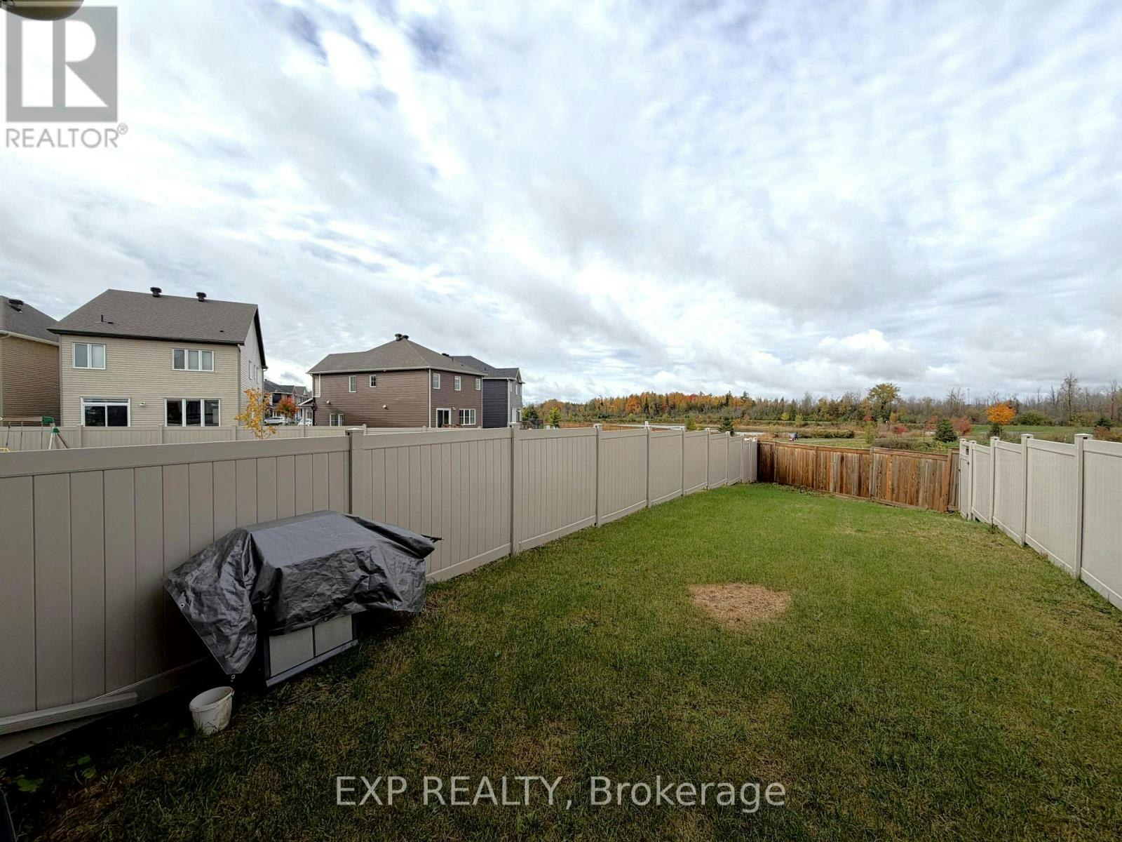 27 Bermondsey Way, Ottawa, ON, K2S 2Y7 - 21
