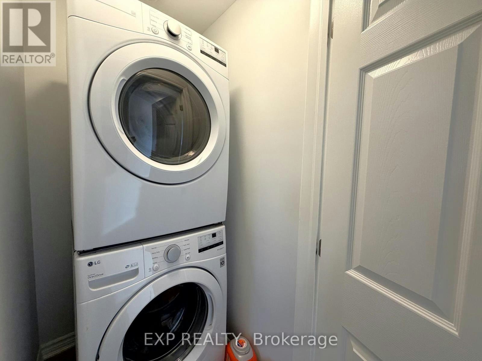 27 Bermondsey Way, Ottawa, ON, K2S 2Y7 - 11