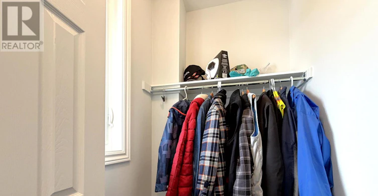 27 Bermondsey Way, Ottawa, ON, K2S 2Y7 - 4