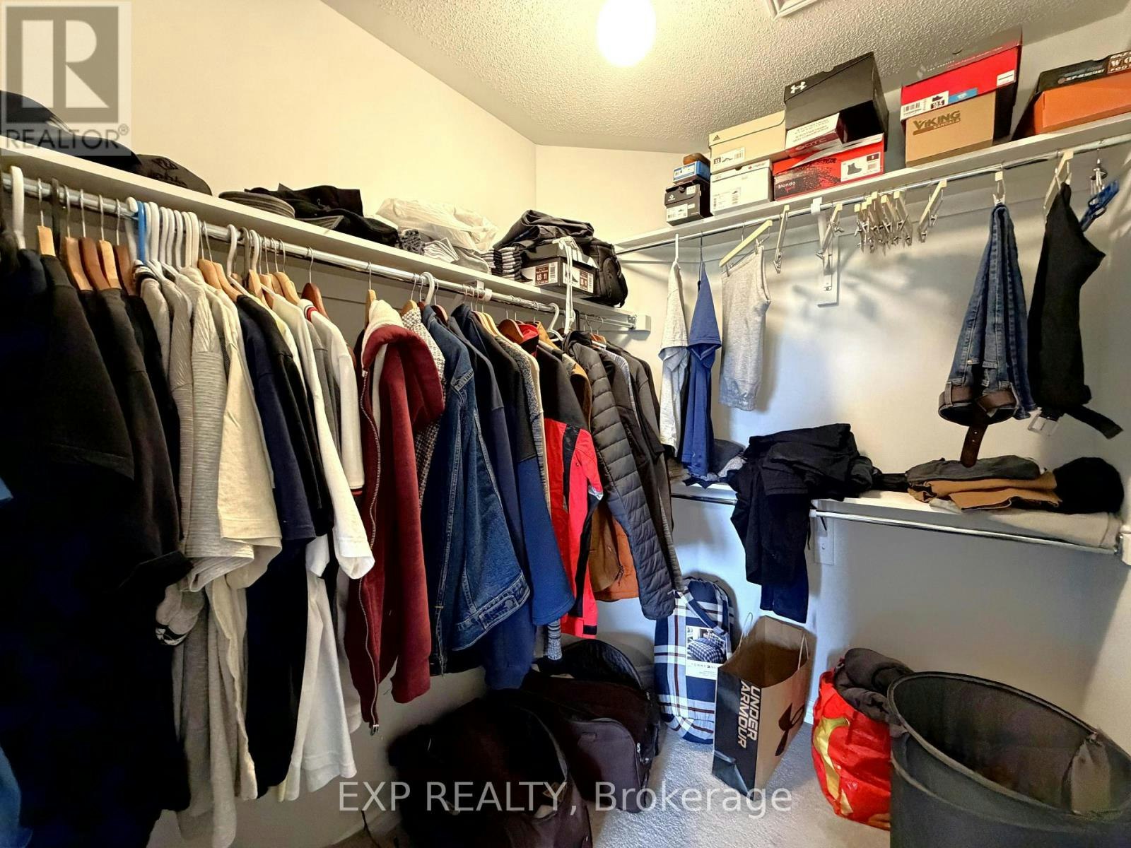 27 Bermondsey Way, Ottawa, ON, K2S 2Y7 - 18