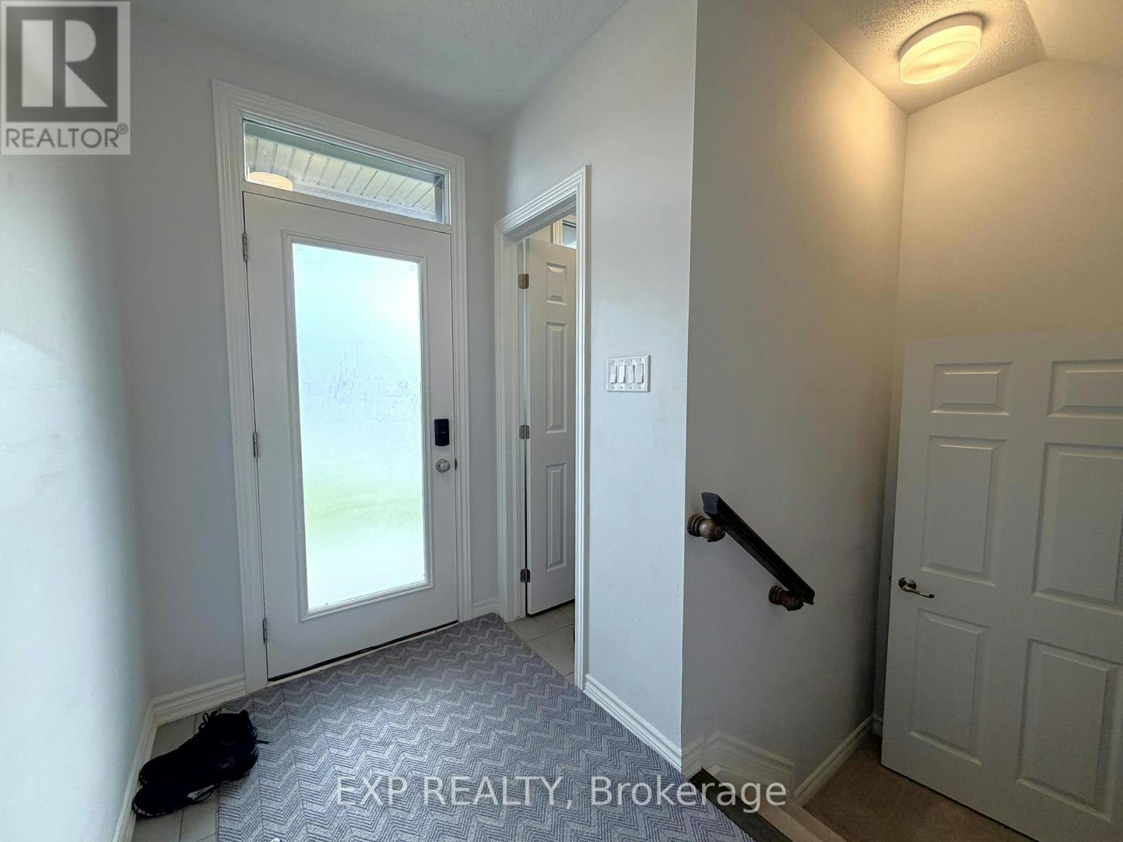 27 Bermondsey Way, Ottawa, ON, K2S 2Y7 - 3