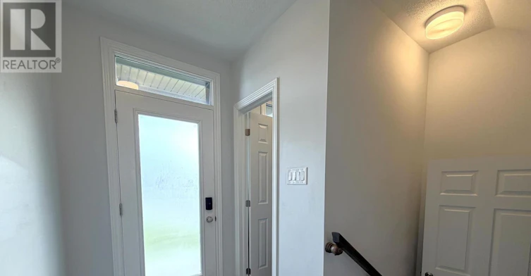 27 Bermondsey Way, Ottawa, ON, K2S 2Y7 - 3