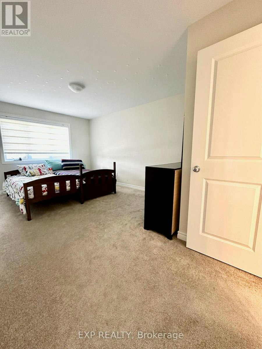 712 Namur Street, Russell, ON, K0A 1W0 - 10