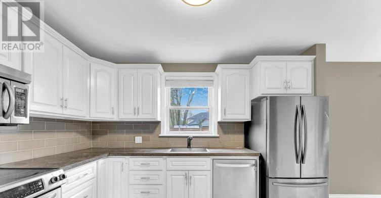 MAIN FLOOR-65 Cumming Court, Hamilton, ON, L9G 1V4 - 8