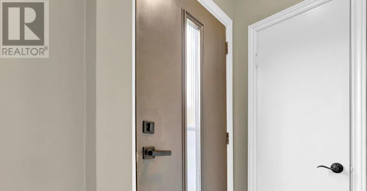 MAIN FLOOR-65 Cumming Court, Hamilton, ON, L9G 1V4 - 2