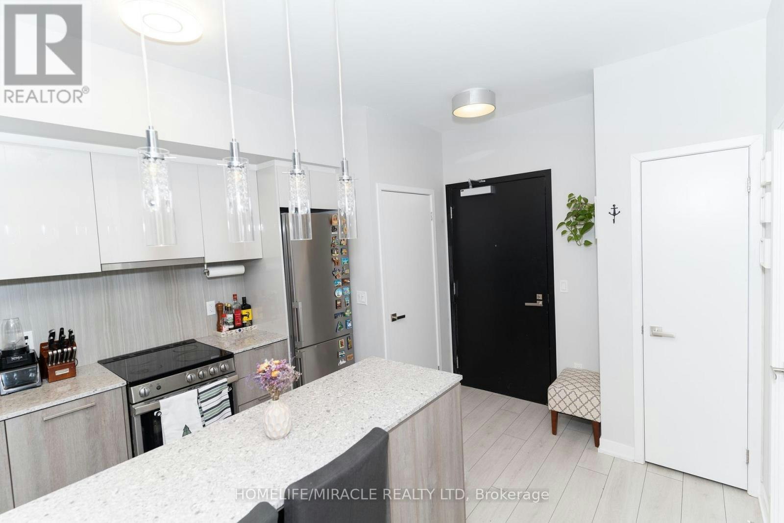 1320-31 Tippett Road, Toronto, ON, M3H 0C8 - 4