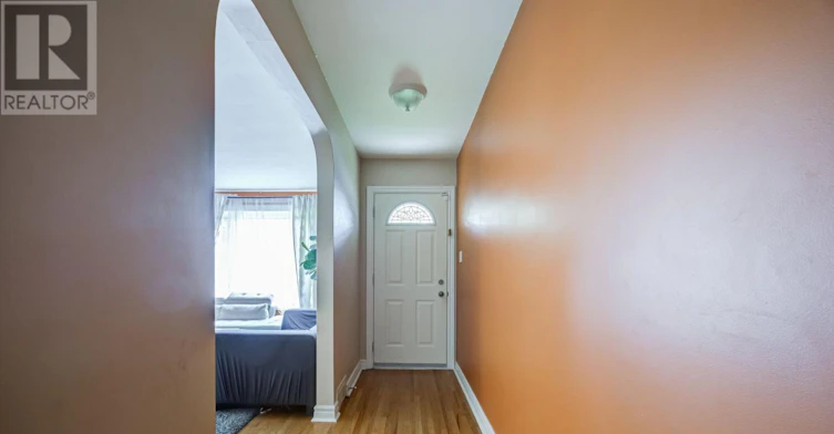 180 Sherwood Avenue, Oshawa, ON, L1G 3L8 - 2