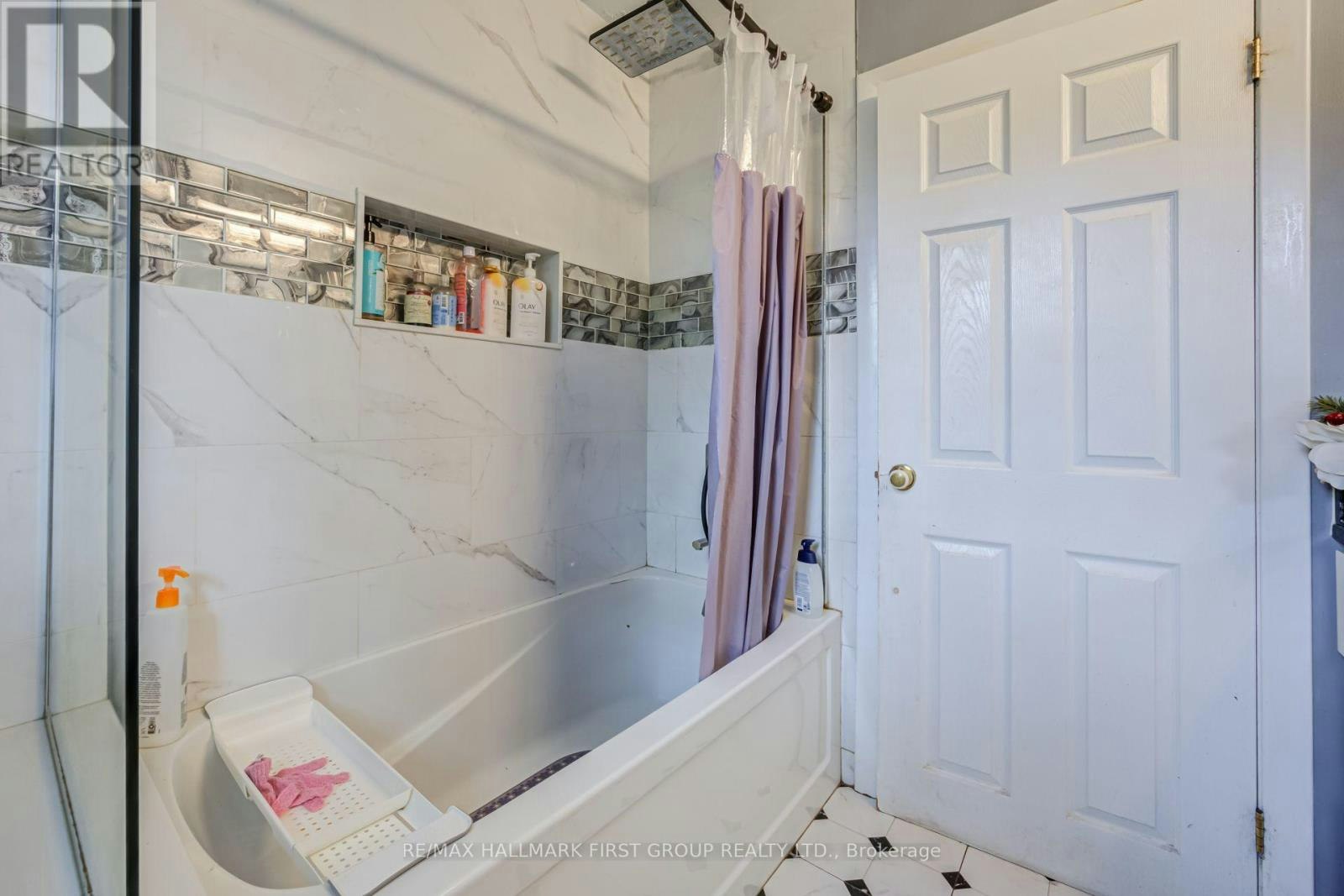 180 Sherwood Avenue, Oshawa, ON, L1G 3L8 - 12