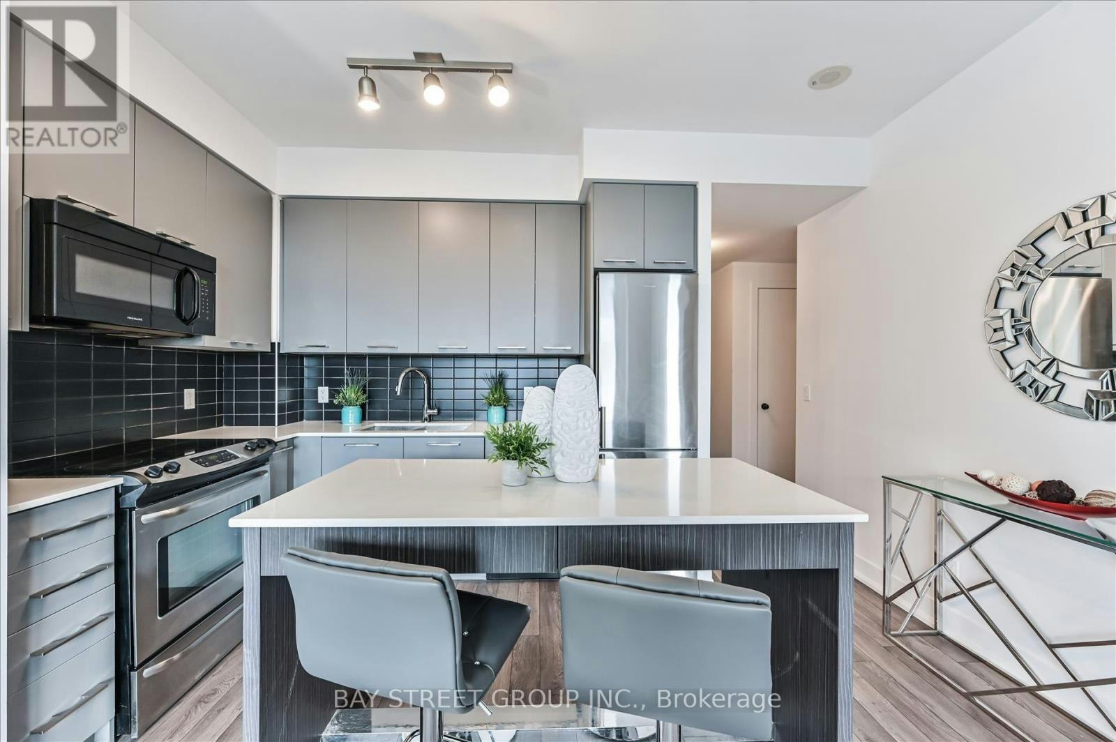 529-9471 Yonge Street, Richmond Hill, ON, L4C 1V4 - 7