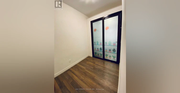 529-9471 Yonge Street, Richmond Hill, ON, L4C 1V4 - 10