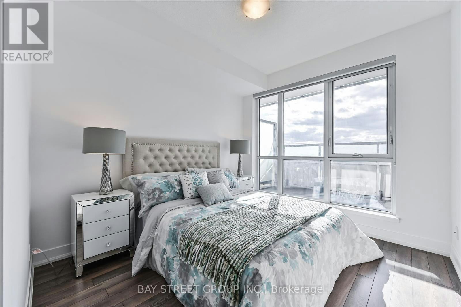 529-9471 Yonge Street, Richmond Hill, ON, L4C 1V4 - 8