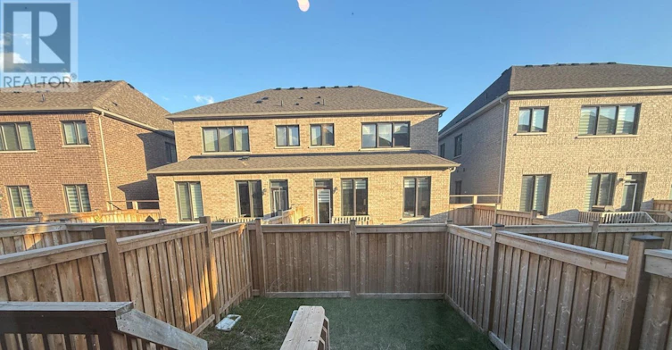 1559 Kitchen Court, Milton, ON, L9E 1Y7 - 8