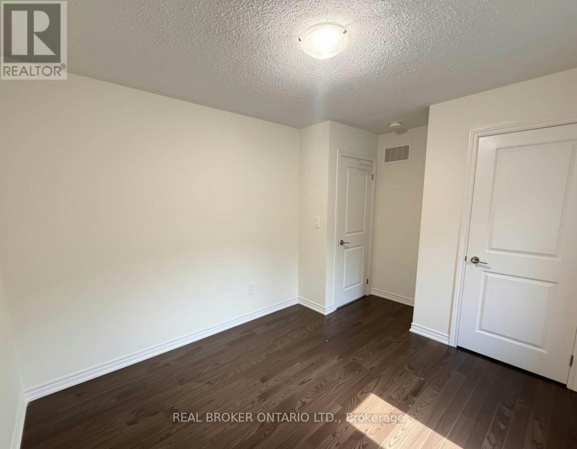 1559 Kitchen Court, Milton, ON, L9E 1Y7 - 15