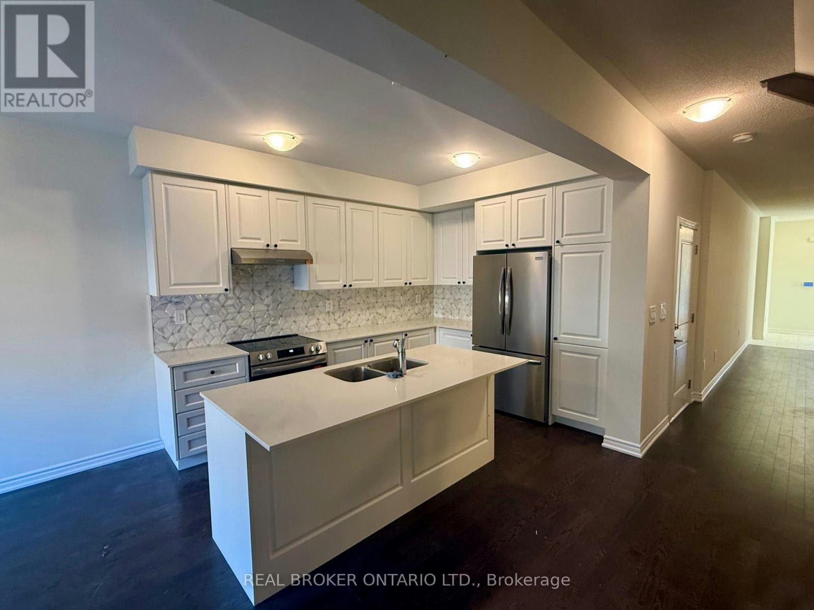 1559 Kitchen Court, Milton, ON, L9E 1Y7 - 4