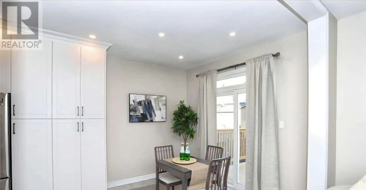 71 Pantomine Boulevard, Brampton, ON, L6Y 5N4 - 4