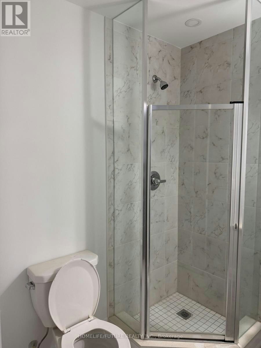 E-1002-52 Coles Avenue, Vaughan, ON, L4L 0J1 - 7