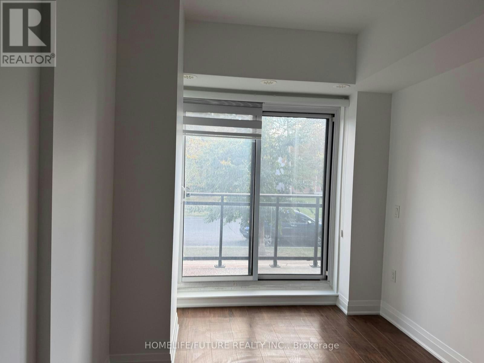 E-1002-52 Coles Avenue, Vaughan, ON, L4L 0J1 - 9