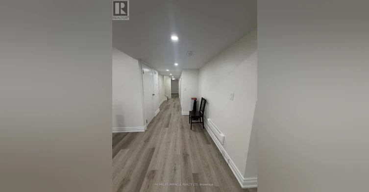 BSMT-289 Fleetwood Drive, Oshawa, ON, L1K 3E8 - 11