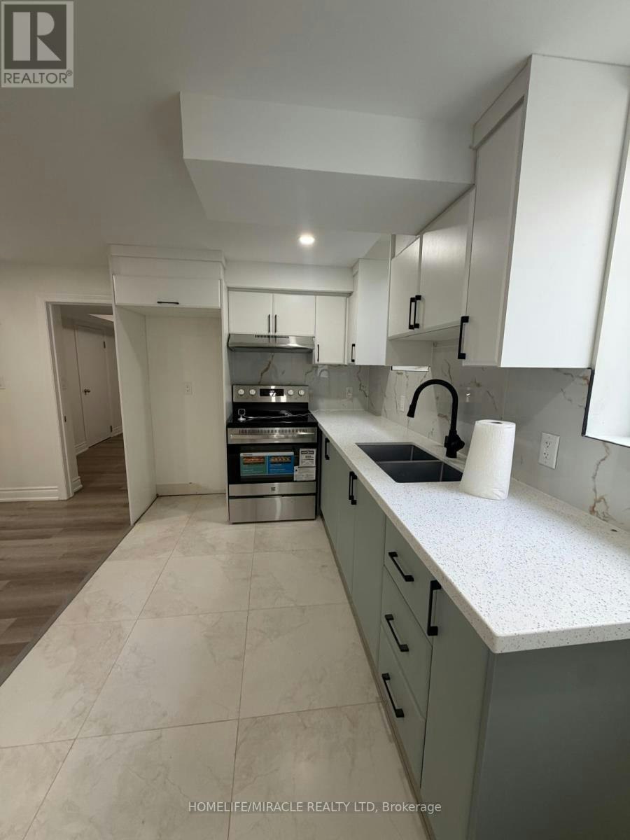 BSMT-289 Fleetwood Drive, Oshawa, ON, L1K 3E8 - 9