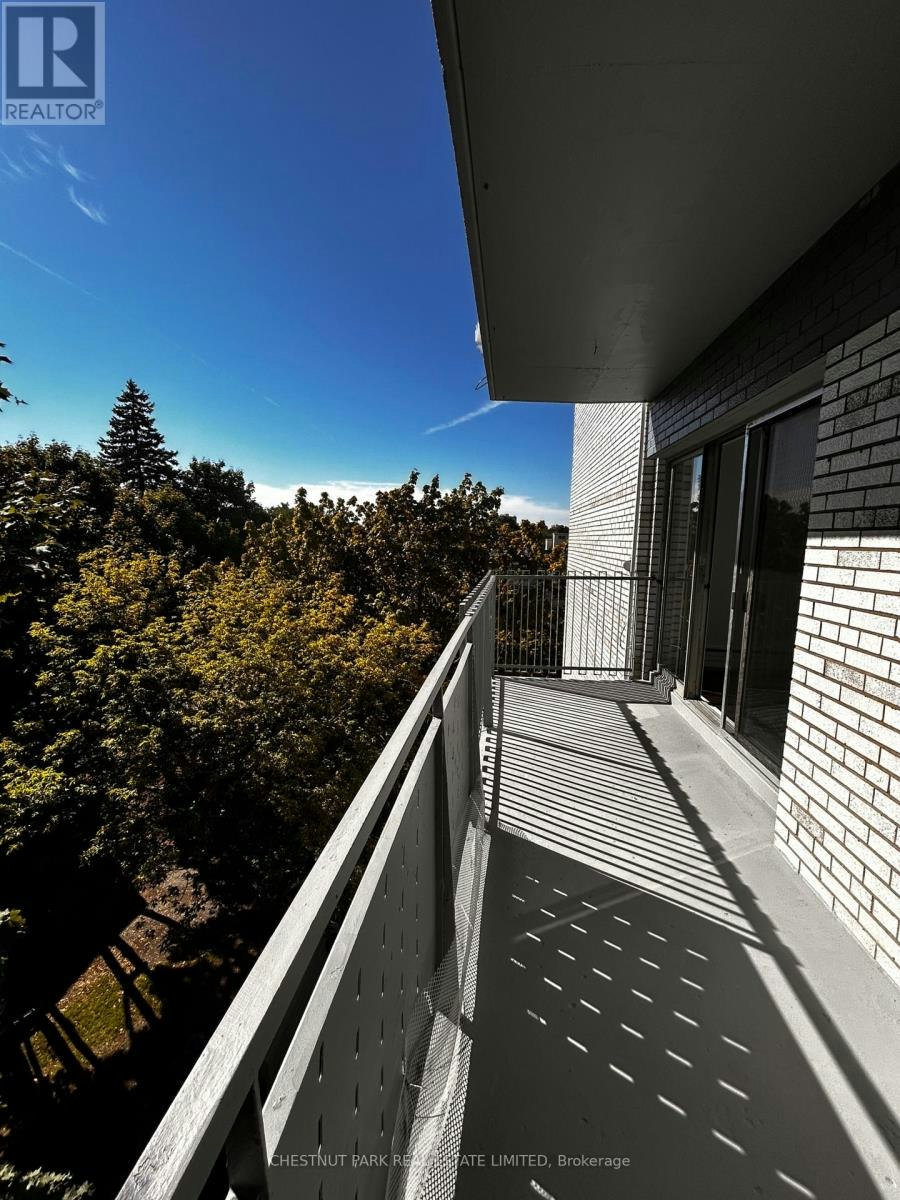 47-4 Superior Avenue, Toronto, ON, M8V 2M1 - 13