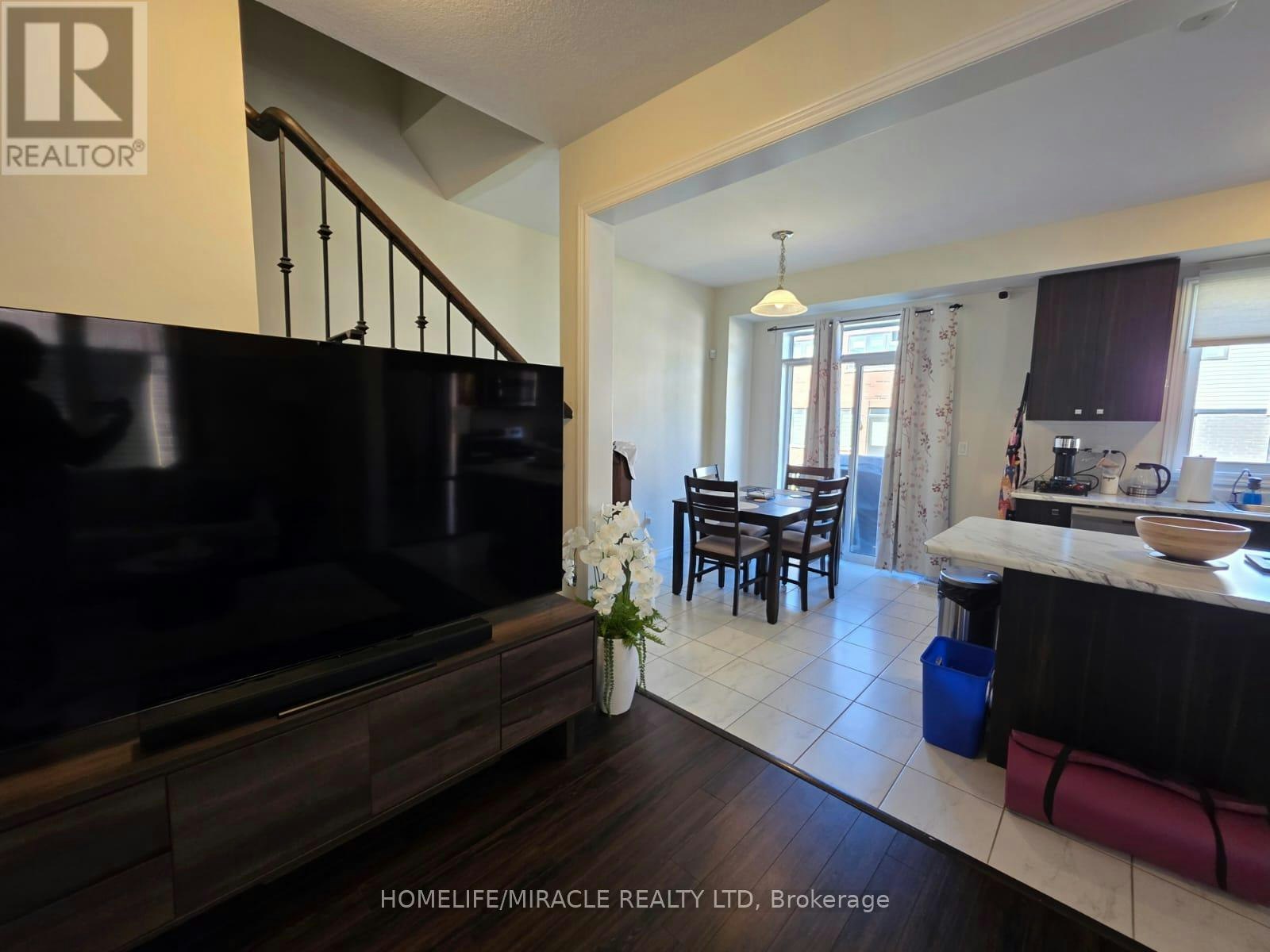 26 Amos Avenue, Brantford, ON, N3T 0V4 - 8