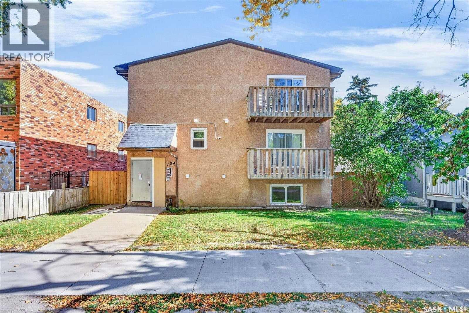124 P Avenue S, Saskatoon, SK, S7M 2V9