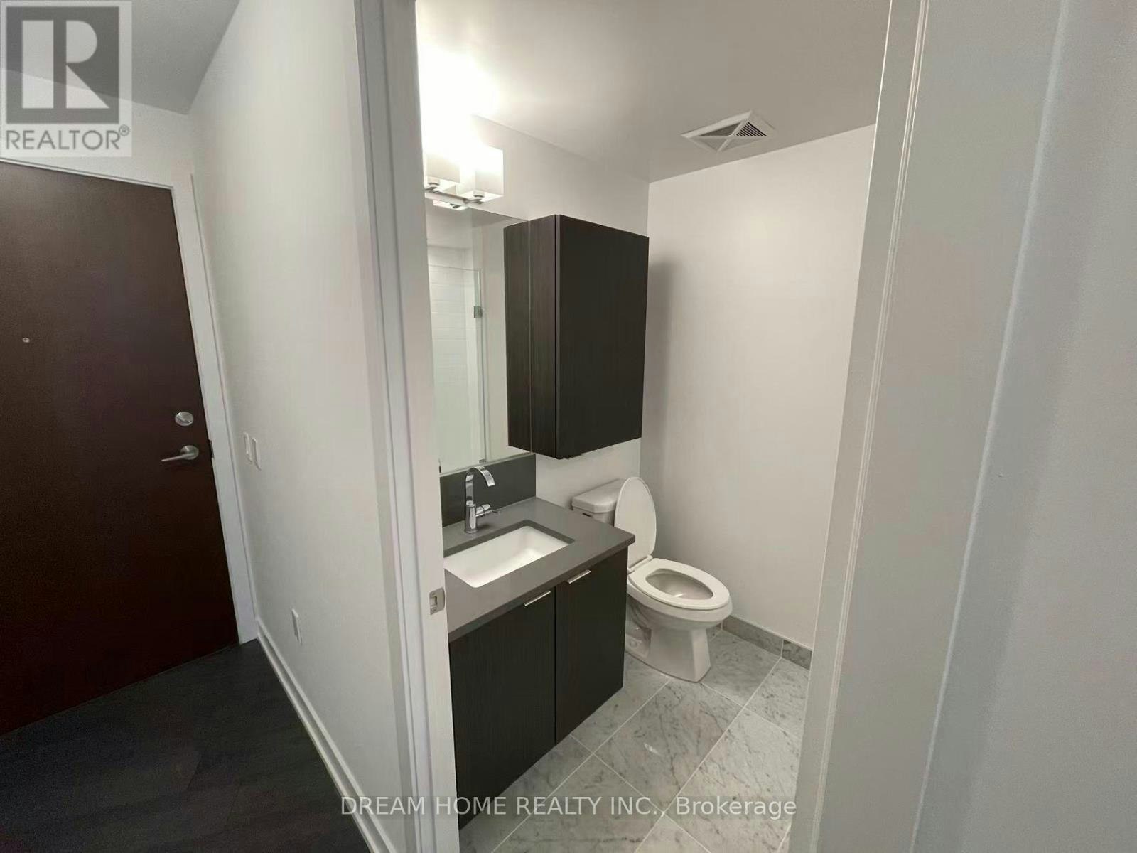 2004-38 Iannuzzi Street, Toronto, ON, M5V 0S2 - 8
