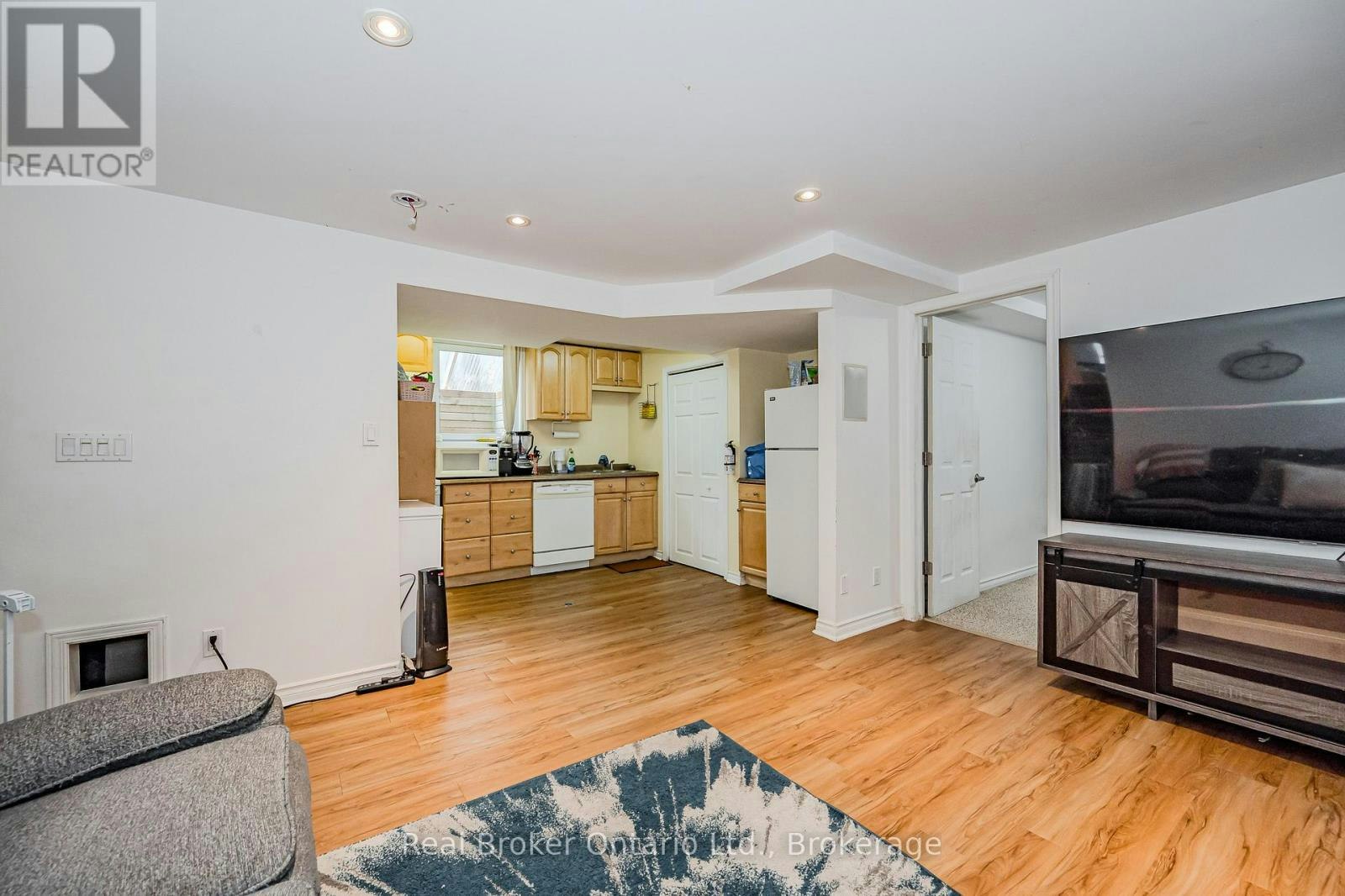 B-14 Southcreek Trail, Guelph, ON, N1G 4Y8 - 6