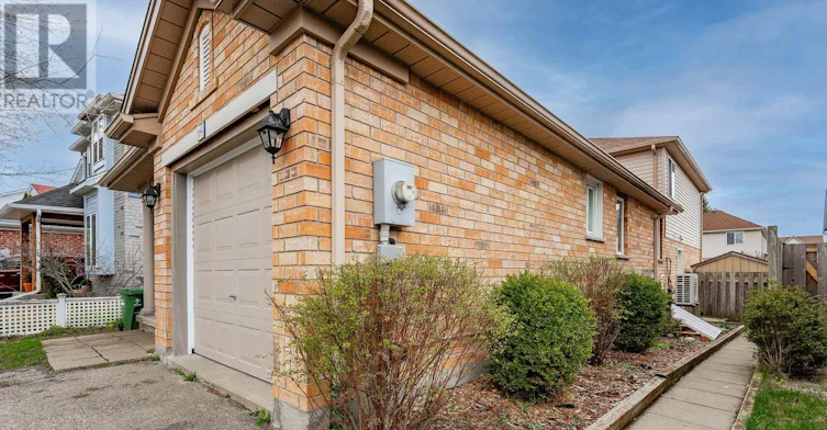 B-14 Southcreek Trail, Guelph, ON, N1G 4Y8 - 2