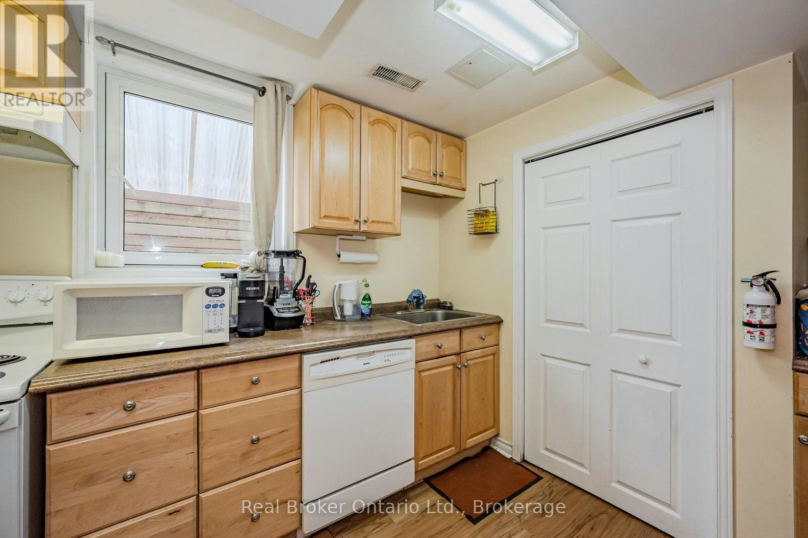 B-14 Southcreek Trail, Guelph, ON, N1G 4Y8 - 12